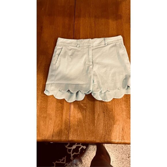 J. Mclaughlin Blue Scalloped Shorts Womens Size 4 - Picture 1 of 10